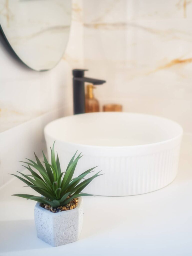 Detalle baño suite La Casina de Navalcán